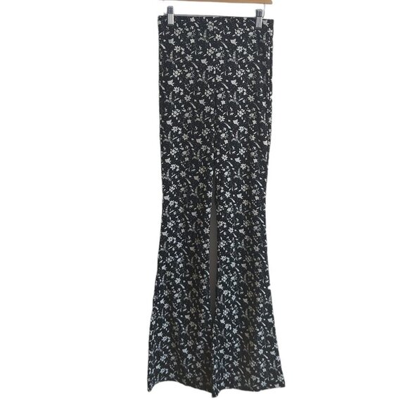 Topshop Floral Print Flared Pants - Picture 4 of 7